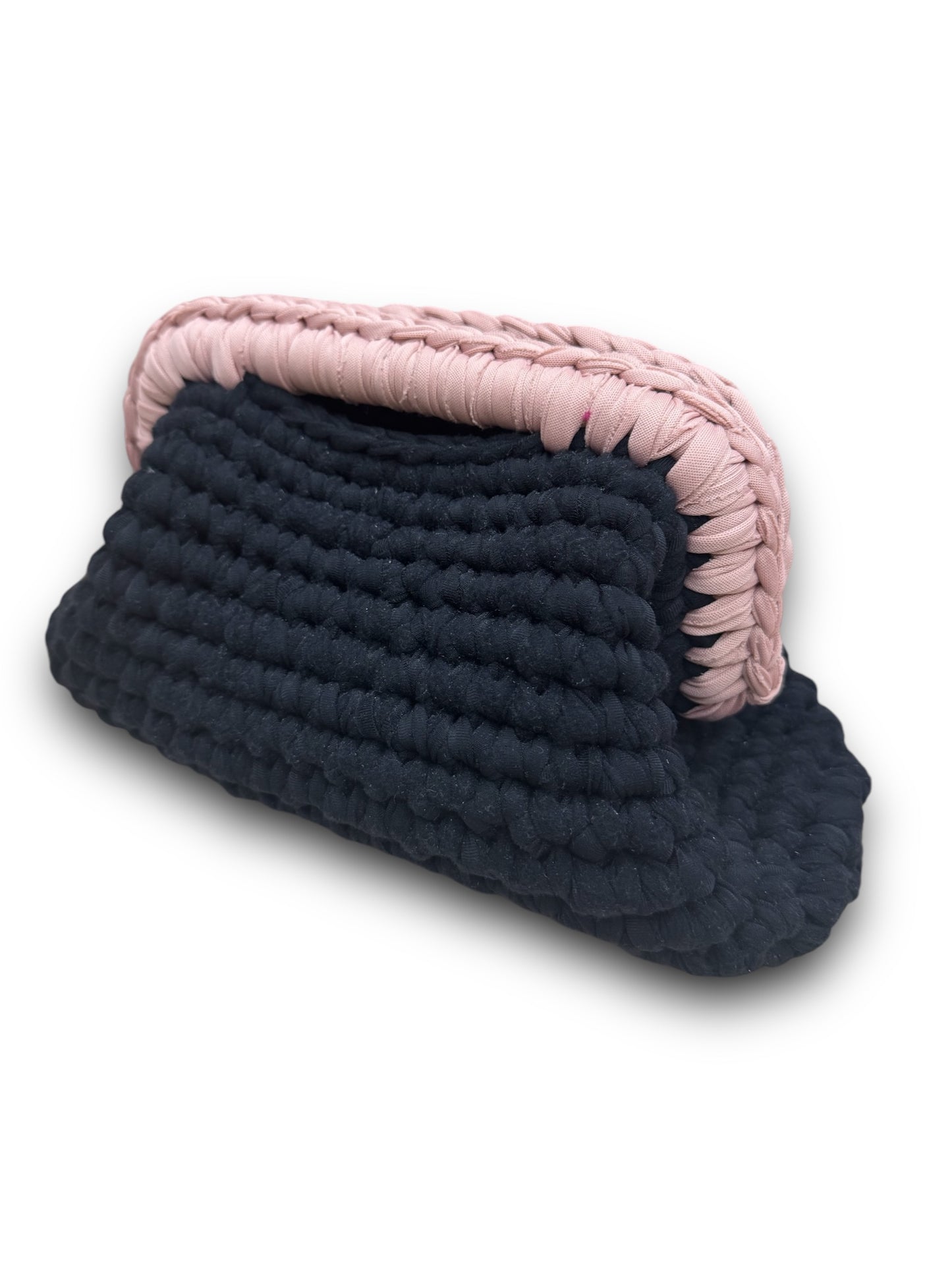 Cluch black